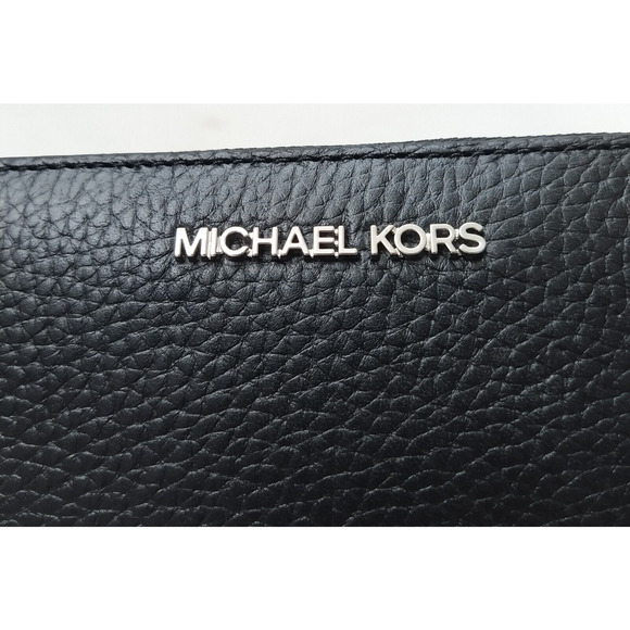 Michael Kors Jet Set Travel Black Pebbled Zip Around Long Wallet -NWT $298 - Picture 4 of 16